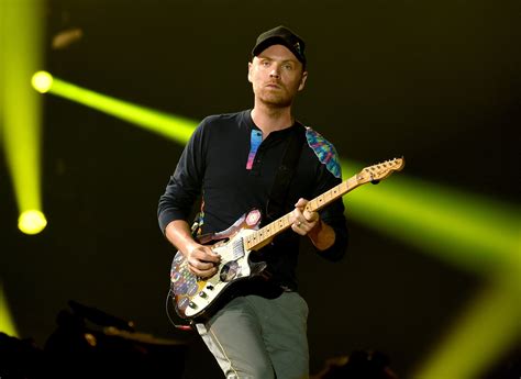 jonny buckland guitar